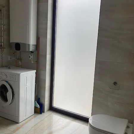 Golden Lemon * Mizhhirya (Transcarpathia)