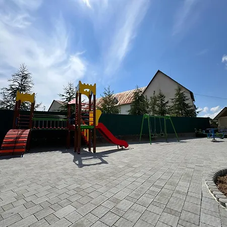 Golden Lemon Mizhhirya (Transcarpathia)