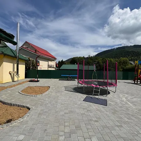 Golden Lemon * Mizhhirya (Transcarpathia)